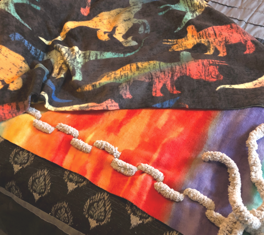 diy fleece scarf completed